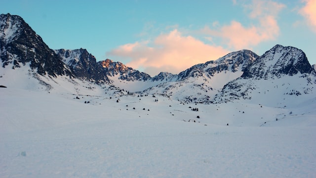 Andorras natur snö